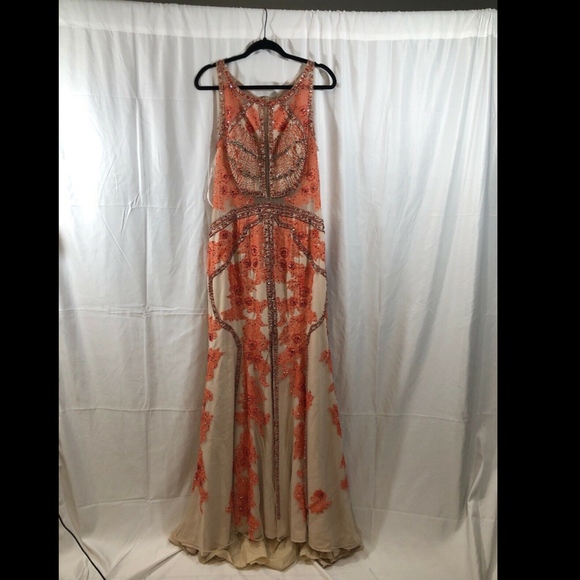 NWD Terani Couture embellished lace gown SZ 14 - Picture 2 of 8